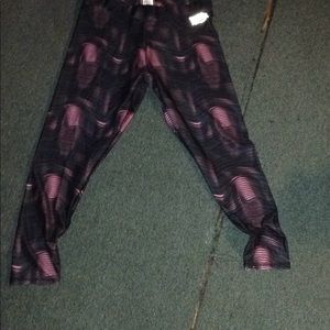 Everlast pants don't fit me they were gave to me